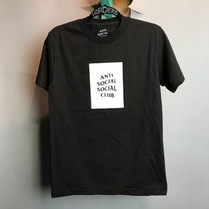 Anti social social club, Box logo tee